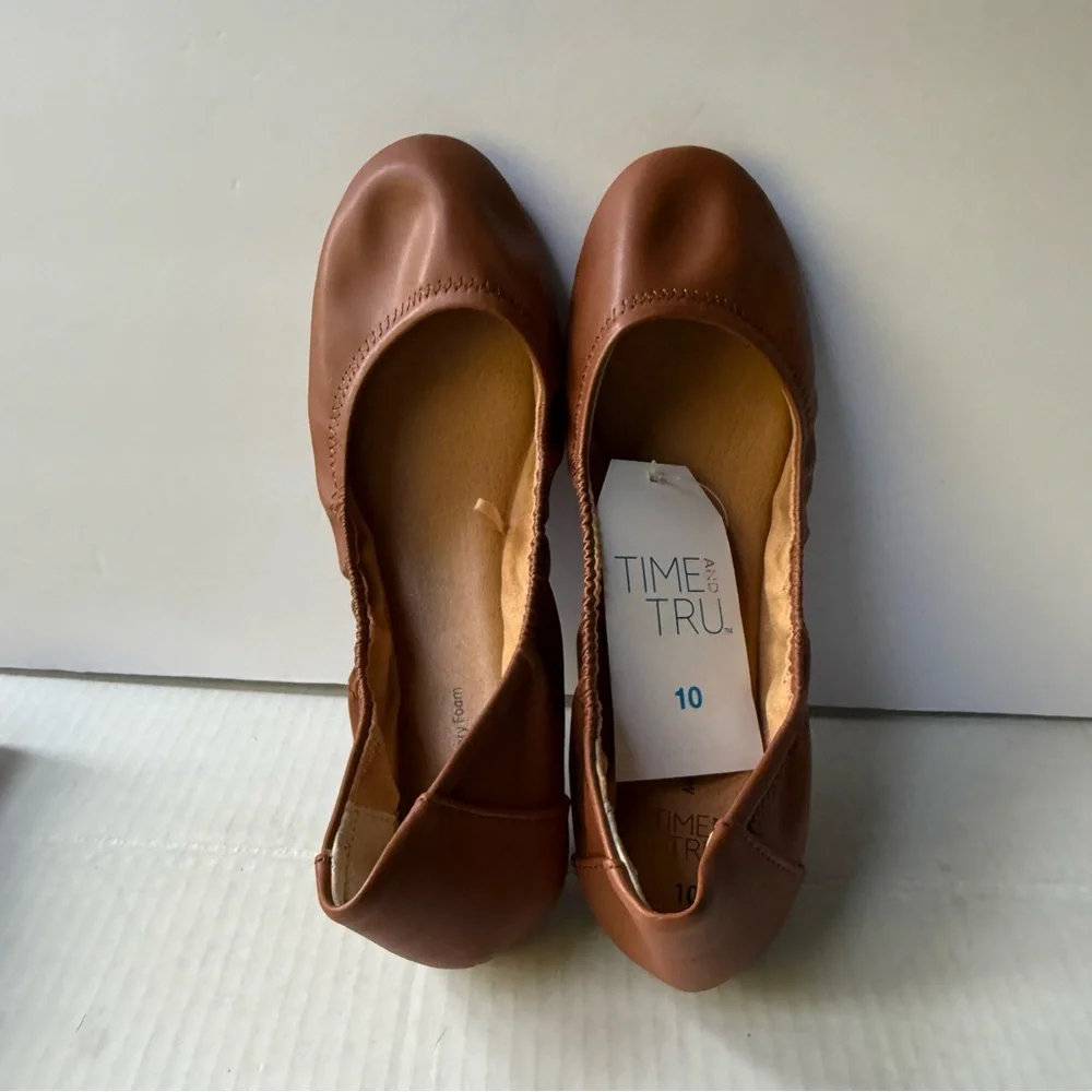 Time and Tru Shoes Women’s Size 10 Brown Ballet Flats Slip‎ On New
